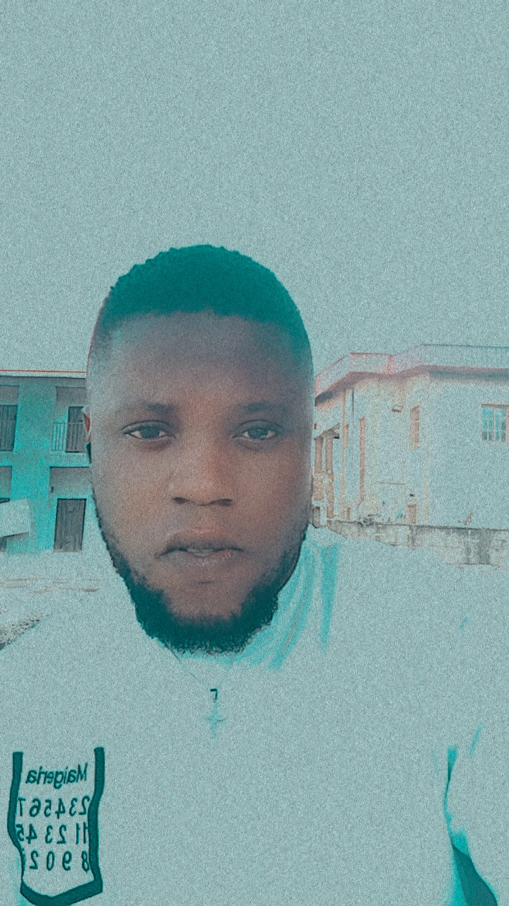 Benjamin1122 Benz Profile Picture