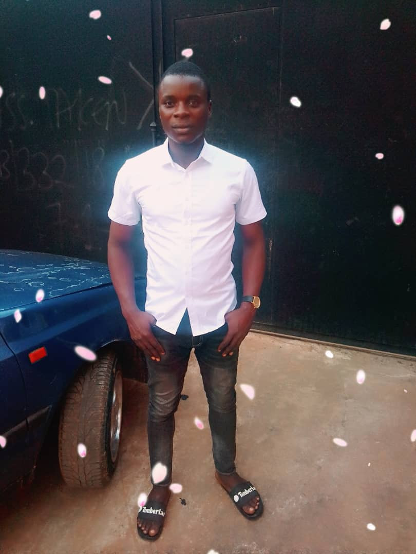 Adaramola Emmanuel Profile Picture