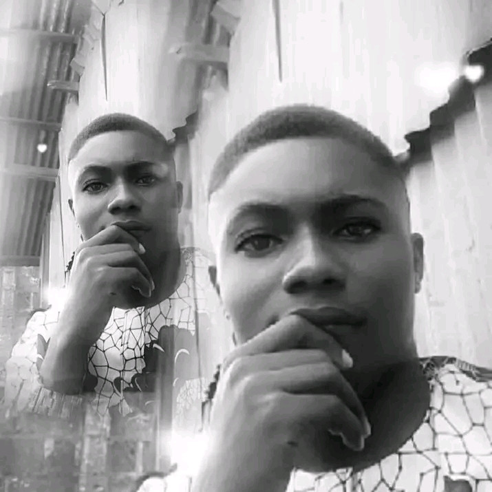 Eze Precious Profile Picture
