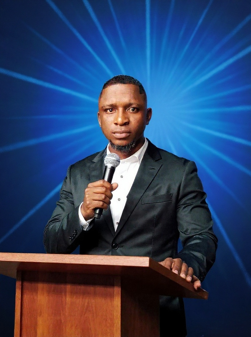 Dr Isaiah Keneze Profile Picture