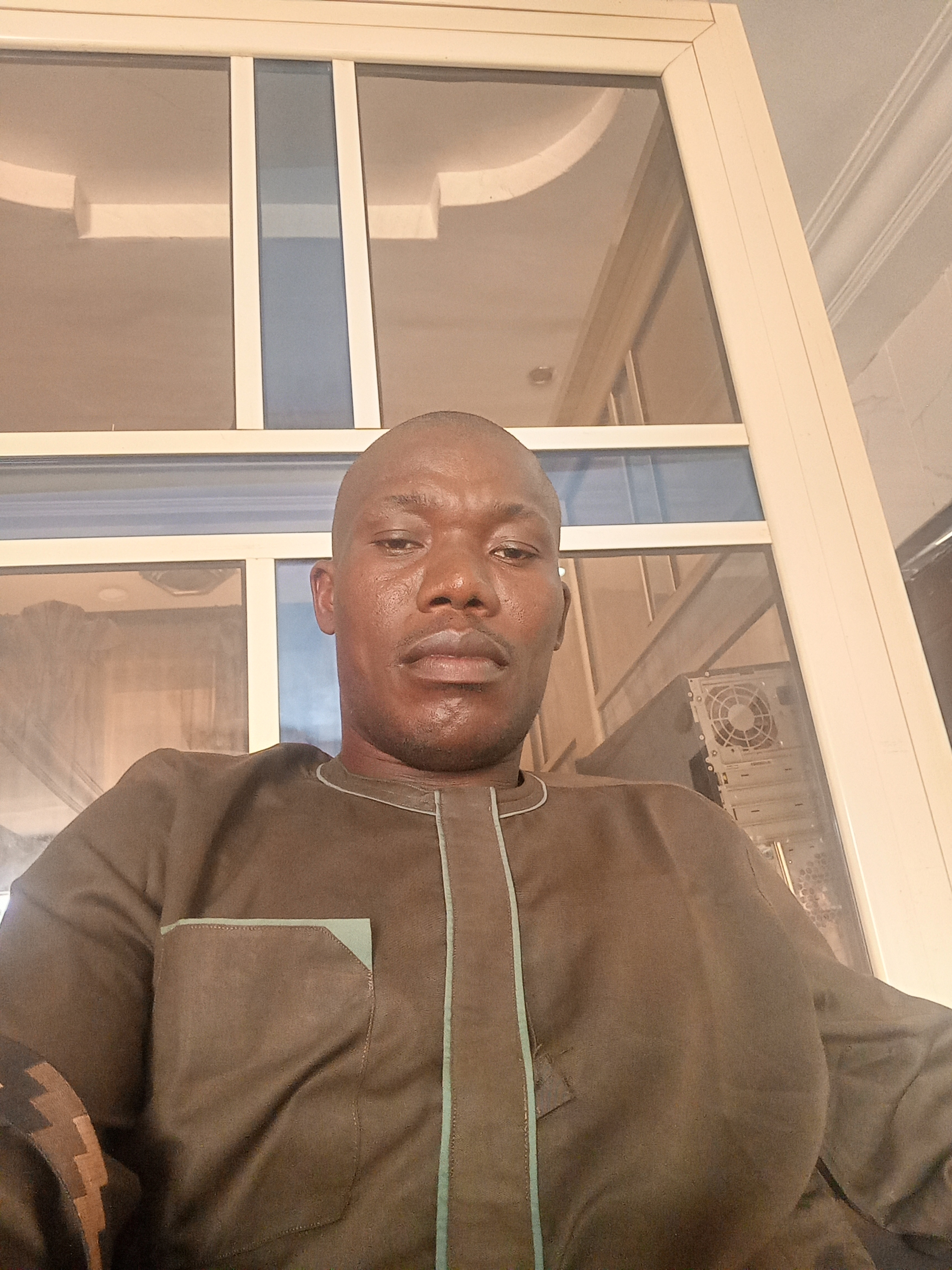 LAWRENCE ALHASSAN OSHIOBUGIE Profile Picture