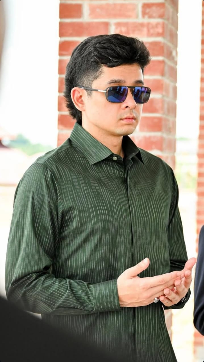 Tengku Hass**** Profile Picture
