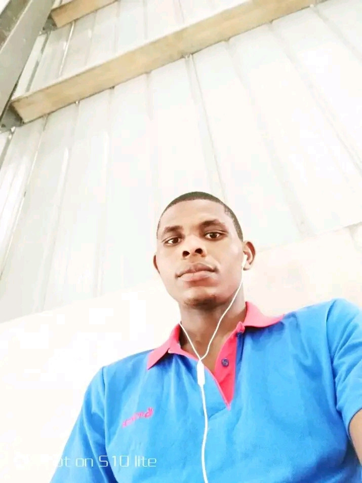 Saviour Effiong Profile Picture