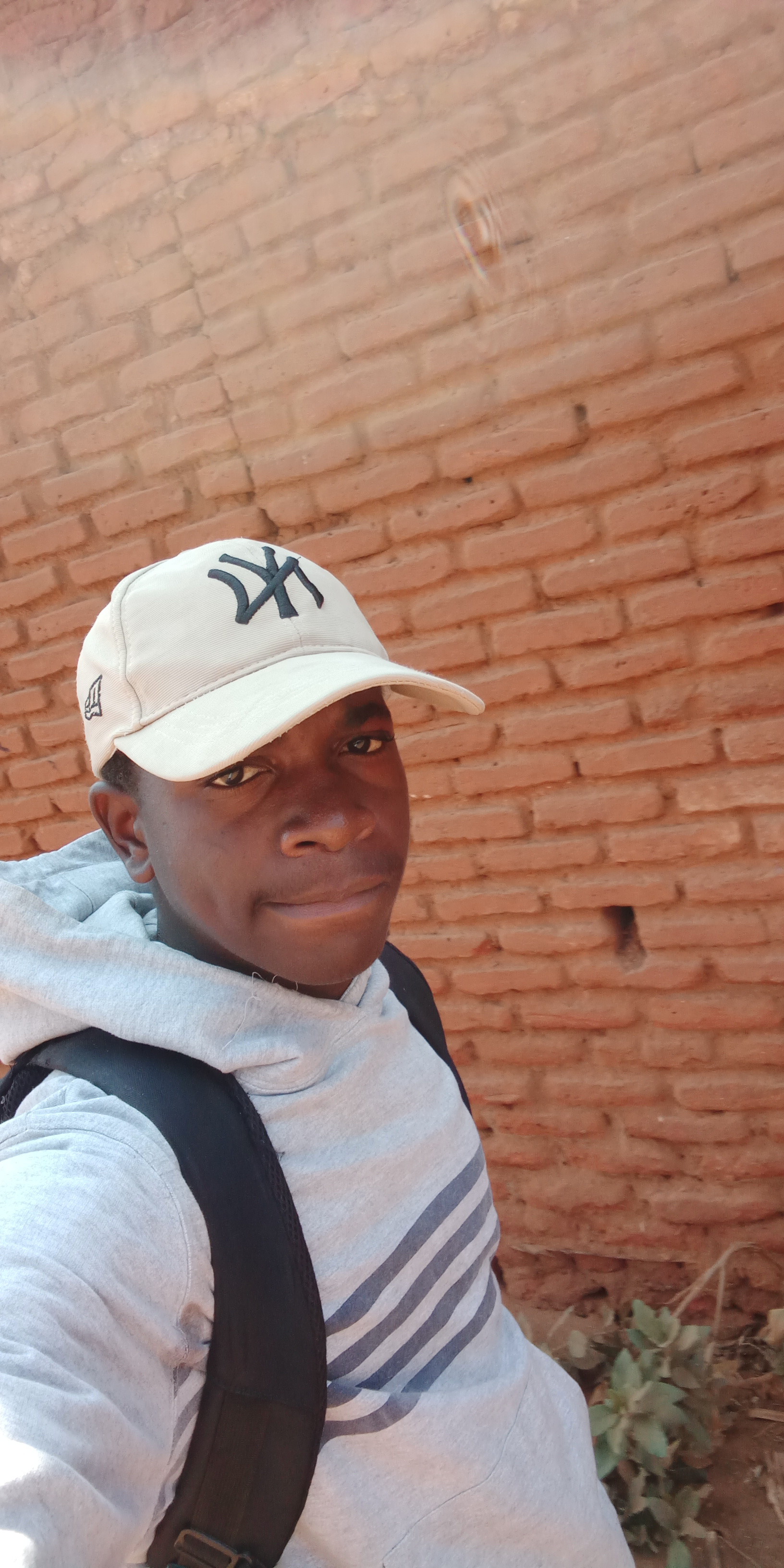 Desire Makumba Profile Picture