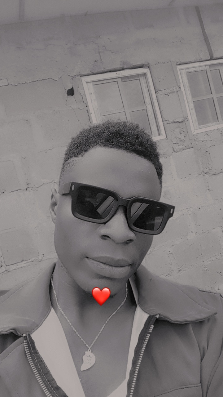 Oluwagb2 Profile Picture