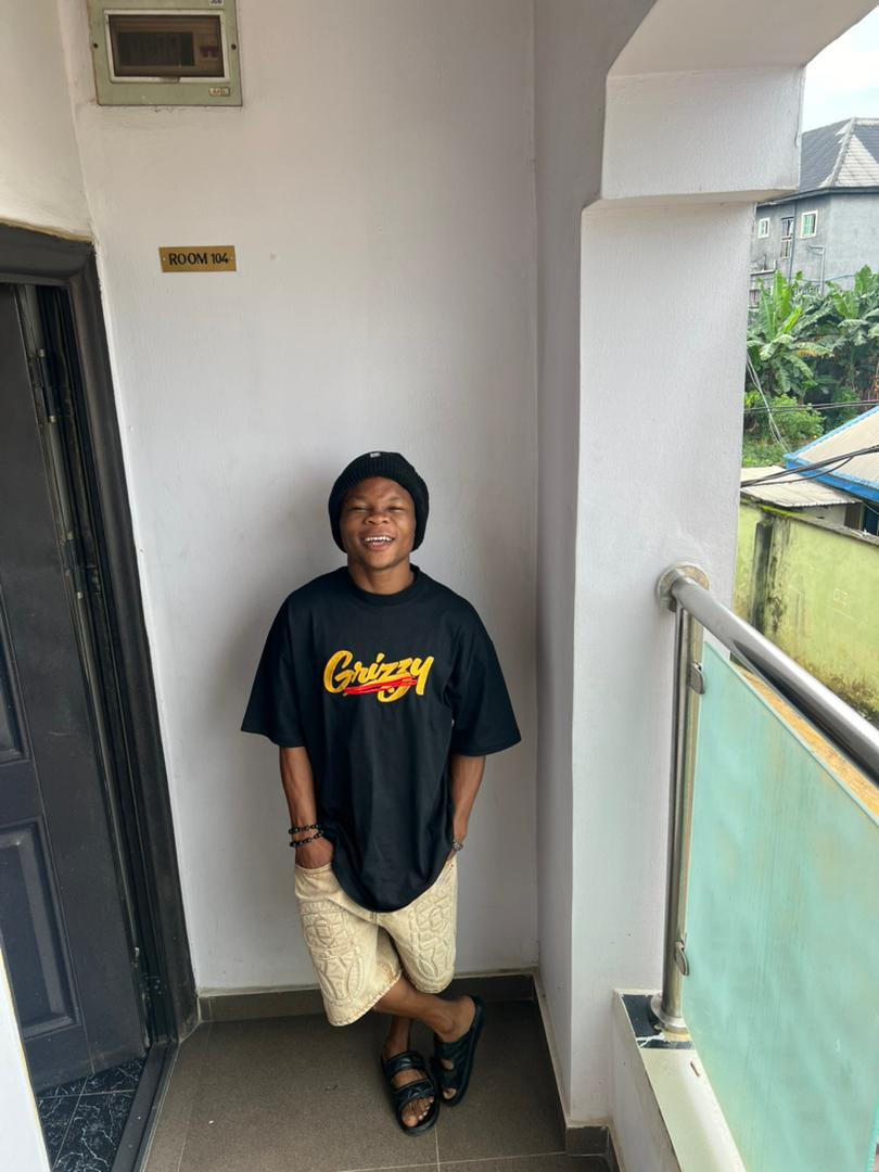 Favourite Okezie Profile Picture