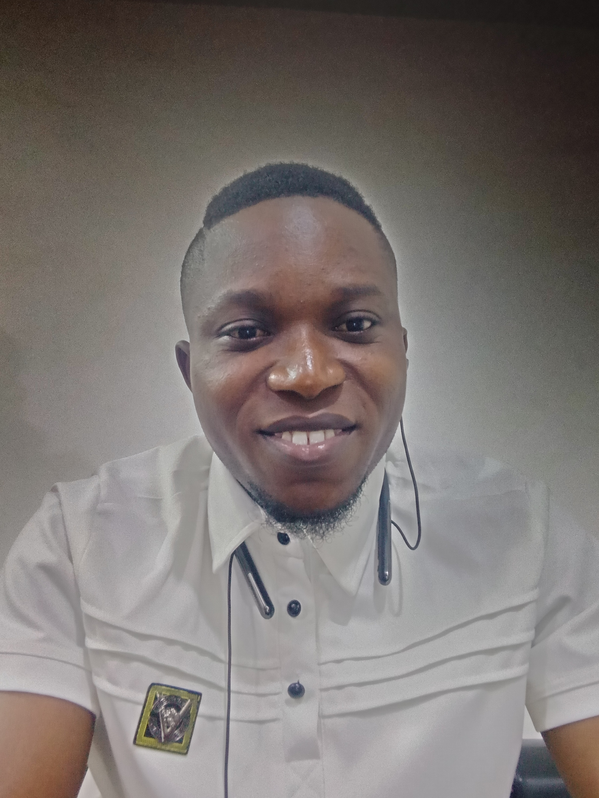 SOLOMON IDOKO Profile Picture